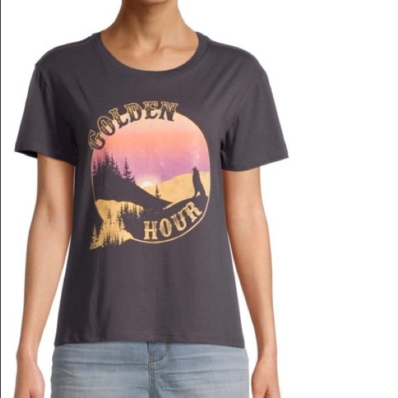 5th Sun Golden Hour Southwestern Coyote Graphic Tee - Picture 3 of 6